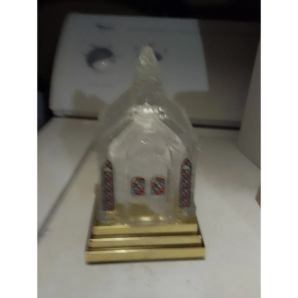 VTG Item No#0611 Musical Lighted Crystal Church With Strained Glass Comes In The